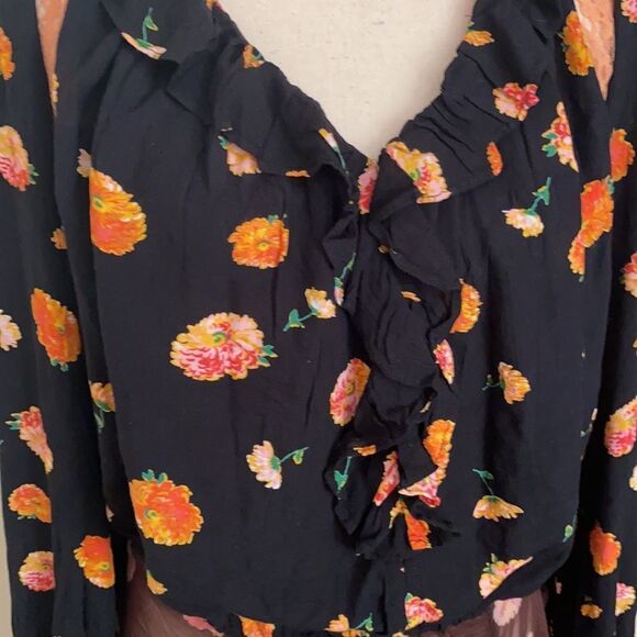 NWT Free People Poppy Floral V-neck Bodysuit Sz M - Picture 14 of 16